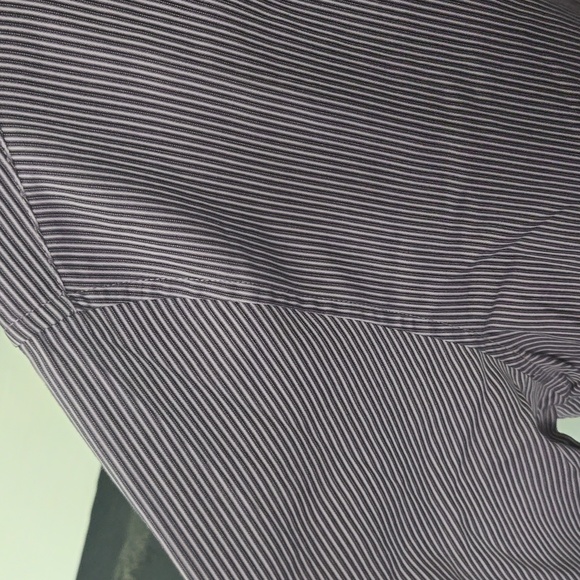 Calvin Klein long sleeve shirt - Picture 3 of 10